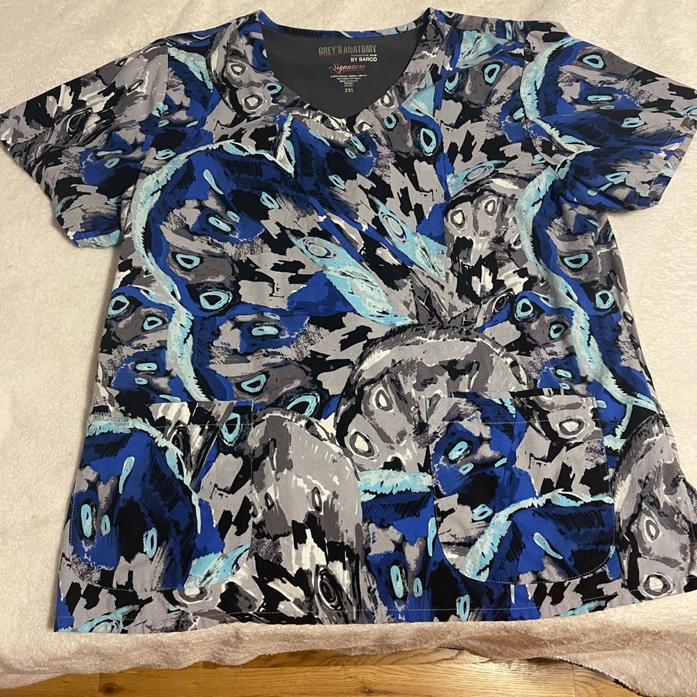 Greys Anatomy scrub top